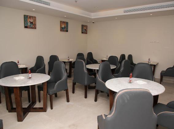 Al Raha Apartment Hotel Jeddah Bagian luar foto